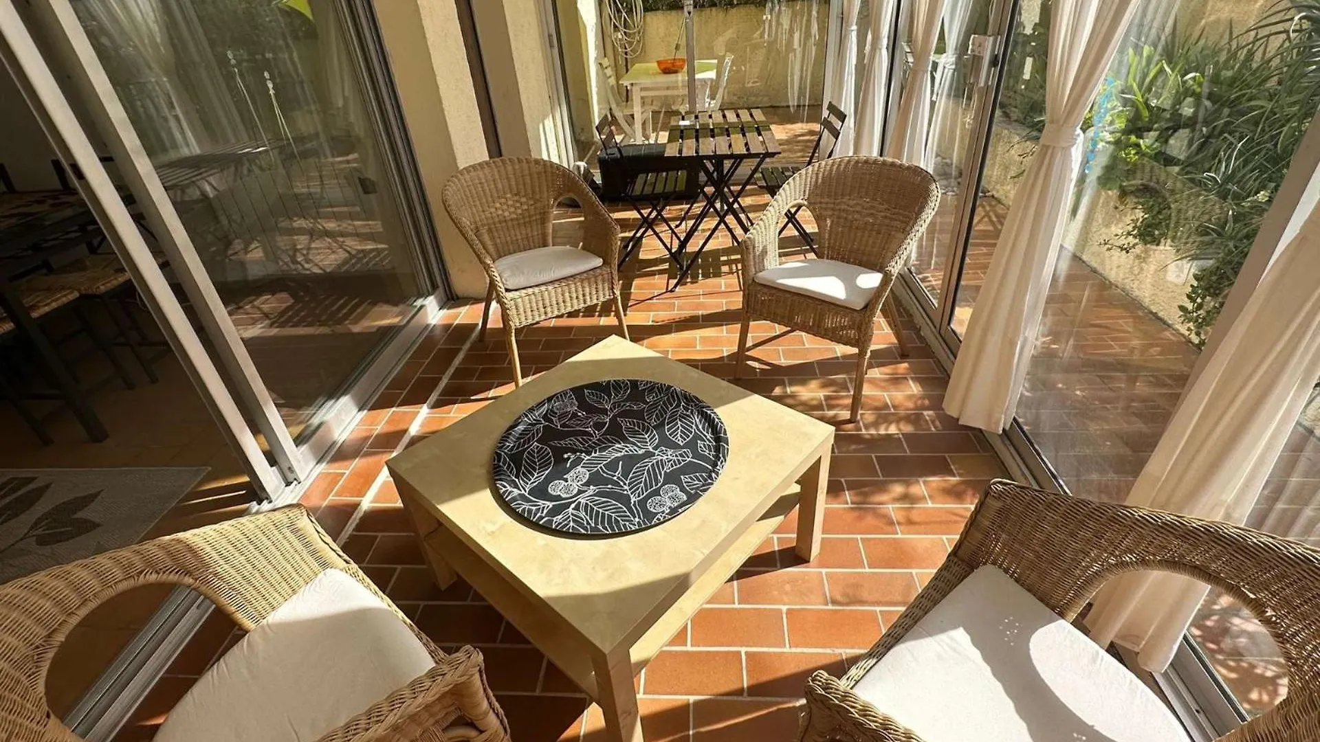 Grand T2 Avec Loggia Et Terrasse A Proximite Du Port De Saint Mandrier Et Des Plages 0*, Saint-Mandrier-sur-Mer France